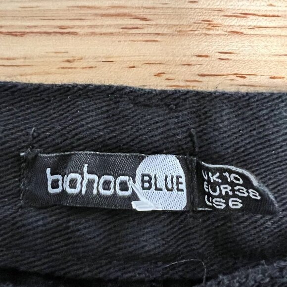Boohoo Blue Womens Distressed Raw Hem Black Jeans Size 6 High Rise - Picture 8 of 9